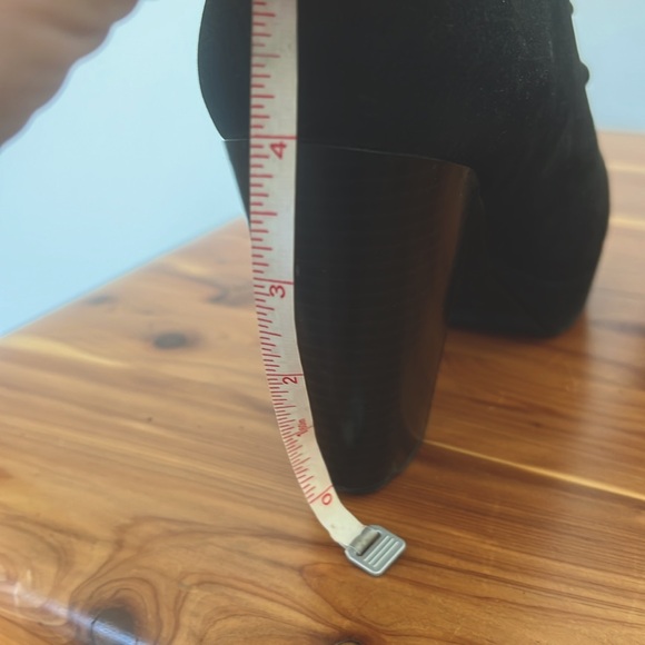 Mossimo stack booties - Picture 2 of 2